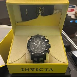 I’m sell my Invicta watch super dope